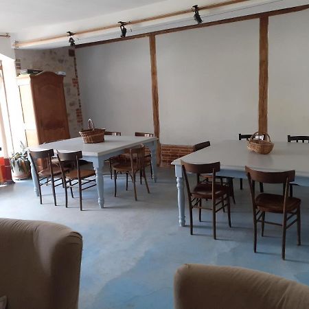 Ferme De La Basse-Cour Acomodação com café da manhã Gommerville Exterior foto